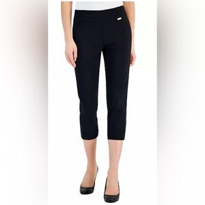I.N.C. International Concepts
Women's Tummy-Control Pull-On Capri Pants